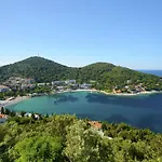 Lapad Tolja
