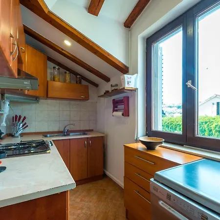 Apartment Lapad Tolja *