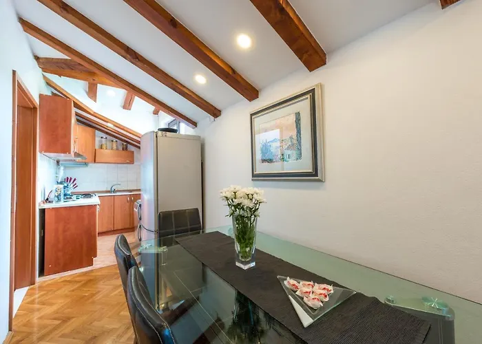 Διαμέρισμα Lapad Tolja *