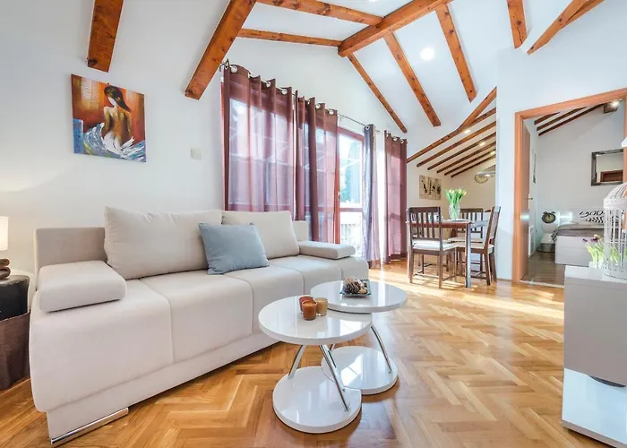 Lapad Tolja * Ντουμπρόβνικ