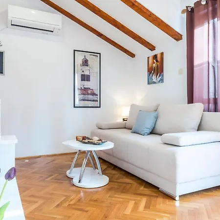 Lapad Tolja Apartamento