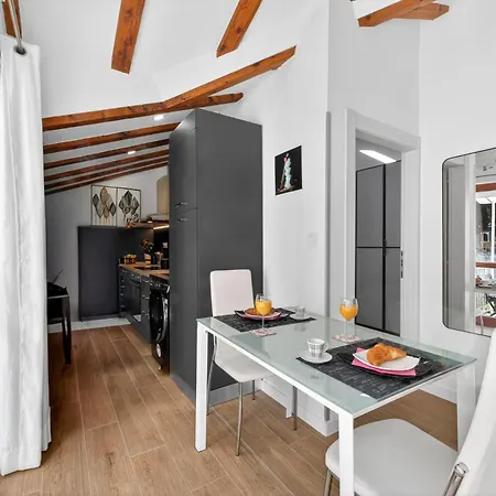 Lapad Tolja Apartment